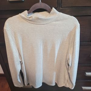 Emily Daniel's pullover top
